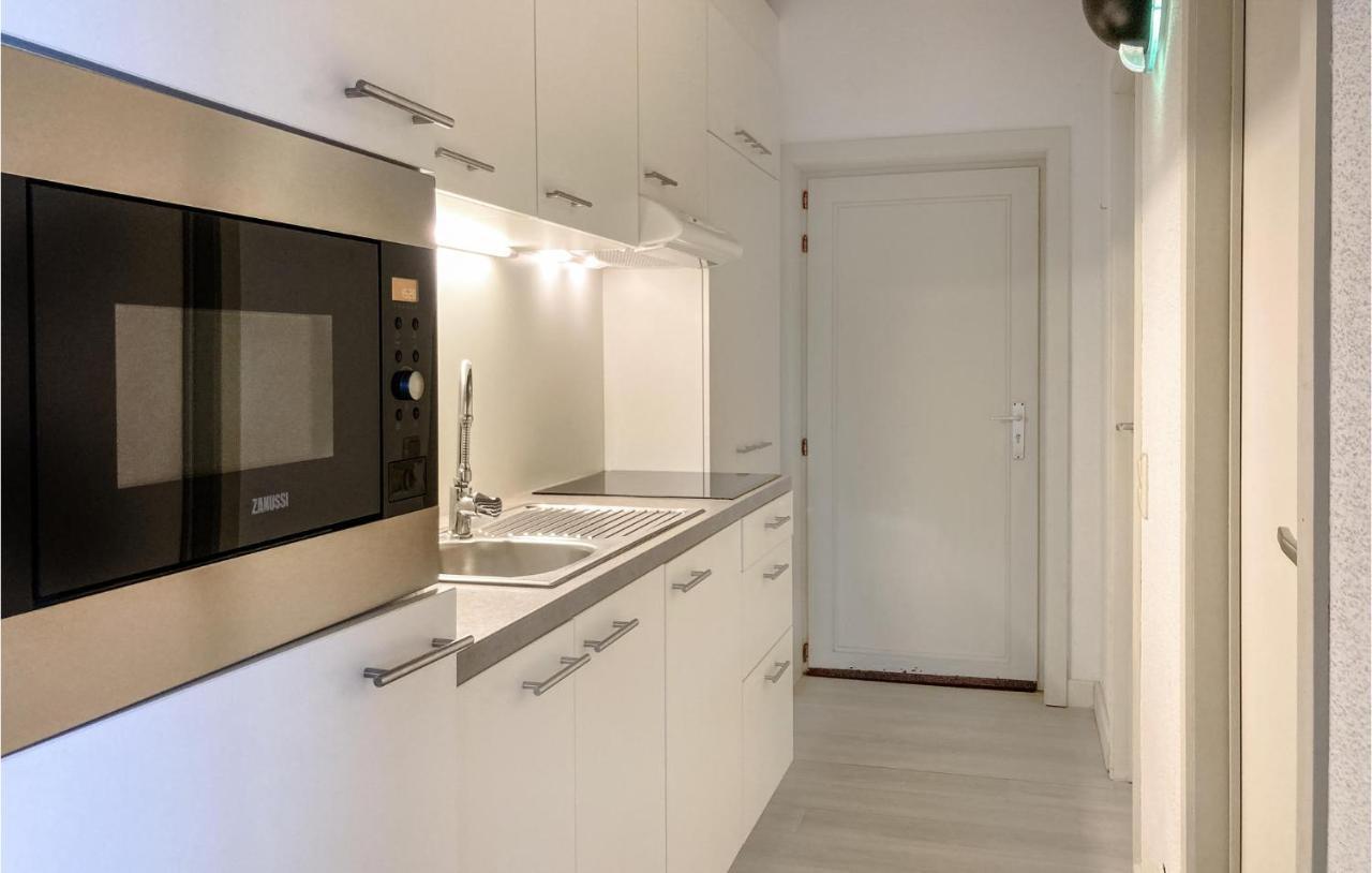 Gorgeous Apartment In Bredene With Kitchen Εξωτερικό φωτογραφία